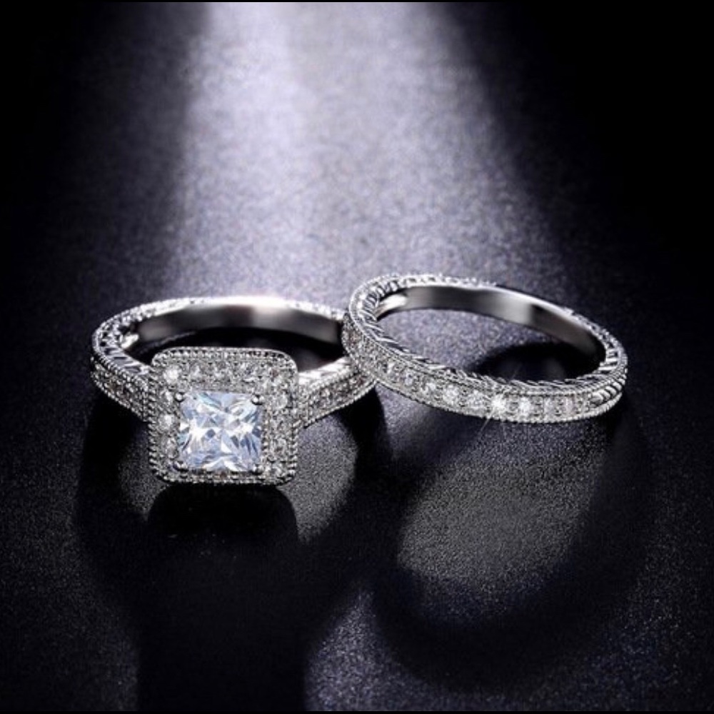 Pretty White Gold Plated 2pc Wedding Bridal Set - Picture 4 of 7